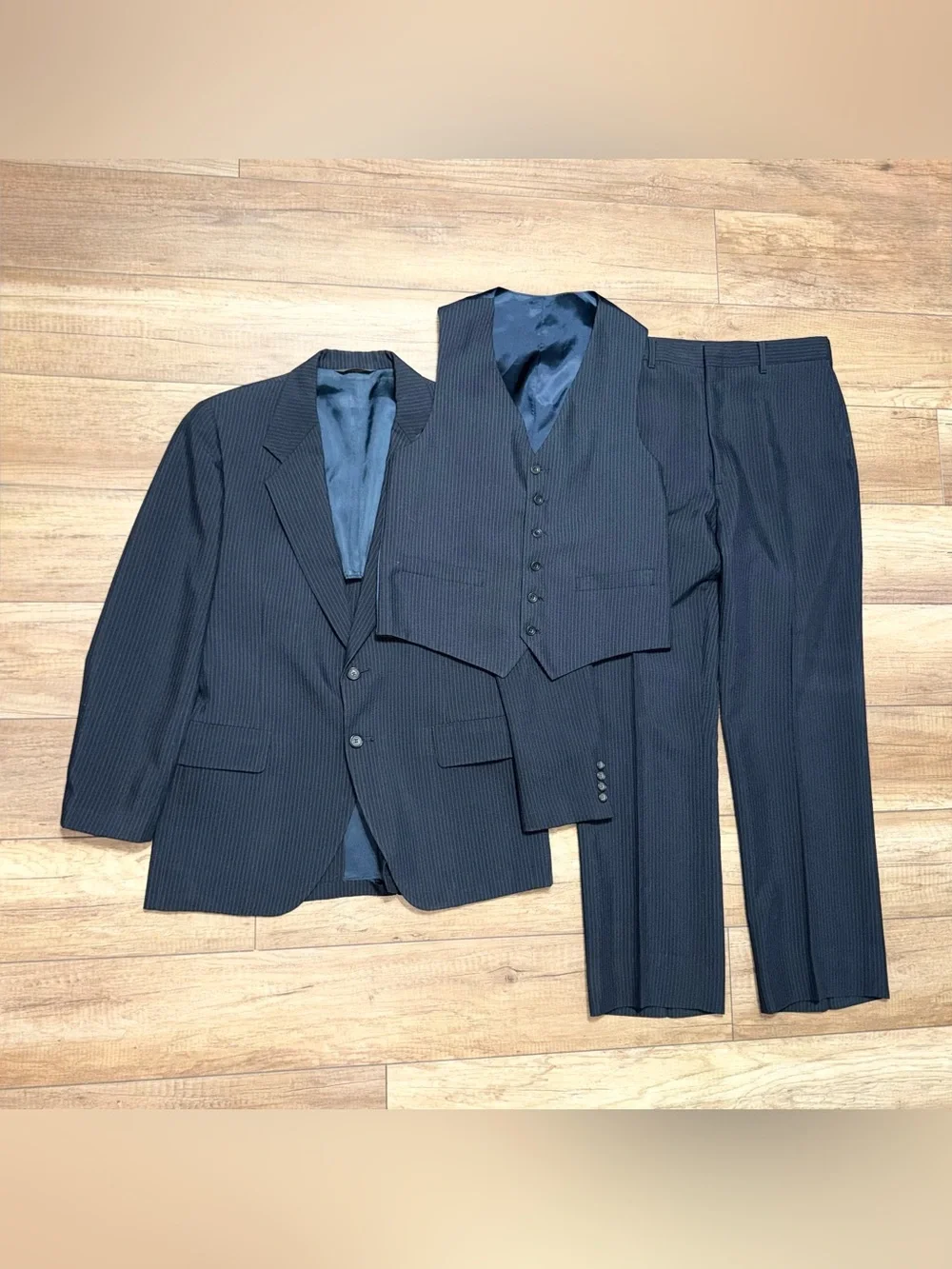 Kuppenheimer Vintage USA Made 3pc Navy Pinstriped Suit Set Mens 40R - 32W x 29L